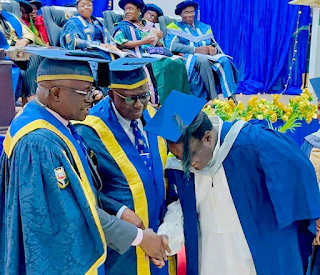 Congratulations Pours As Popular Fuji Singer, Saheed Osupa Graduates From The University Of Ibadan With Second Class Honours (Photos) ‎