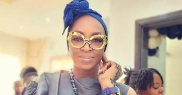 Kate Henshaw loses her mother
